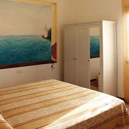 住宿加早餐酒店 Casetta Gialla Loreo